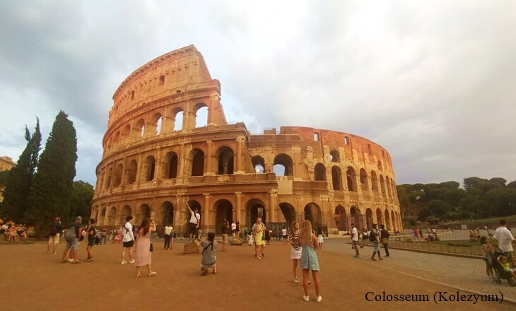 Roma’daki Colosseum amfitiyatrosu – gladyatör dövüşlerinin yapıldığı antik arena