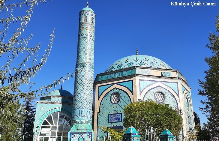 kütahya çinili cami dış cephe, turkuaz çini kaplı cami mimarisi, kütahya çinileri, modern osmanlı cami örnekleri