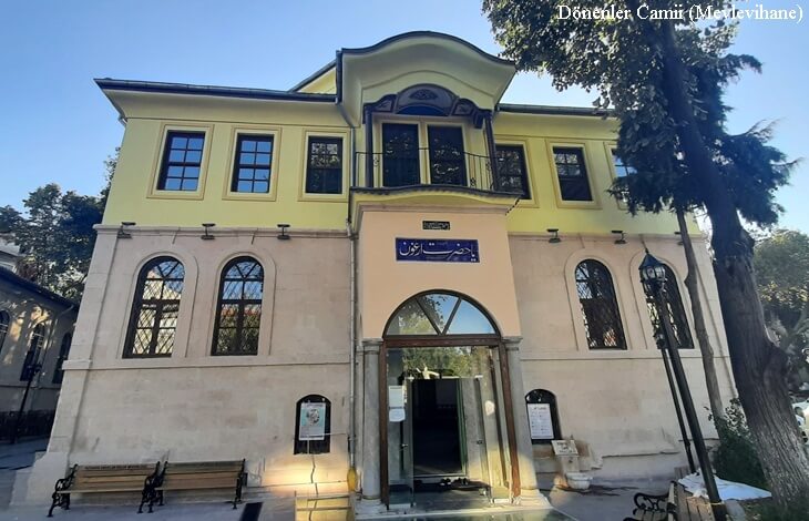 kütahya dönenler camii mevlivihane dış cephe, osmanlı mimarisi dini yapılar, kütahya tarihi camiler, mevlevihane kültürü