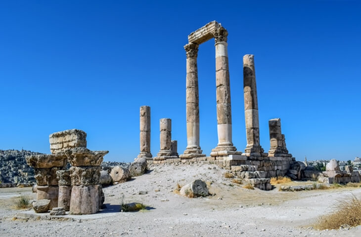 Herakles adına inşa edilmiş antik tapınak kalıntıları