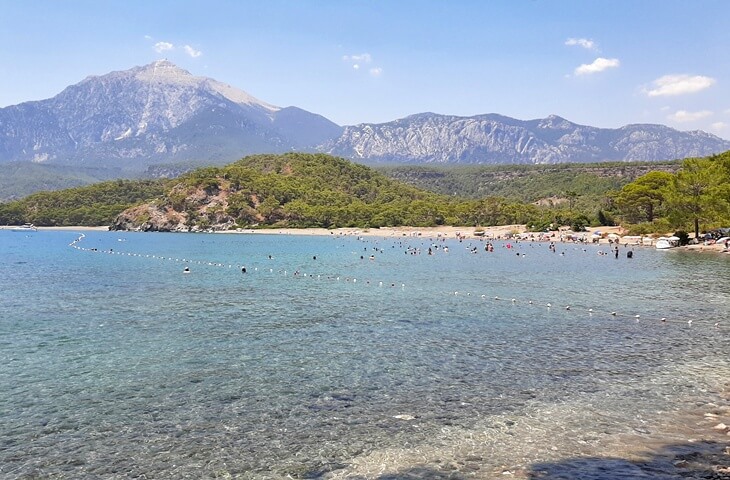 Phaselis Antik Kenti Güney Limanı ve Tahtalı Dağı manzarası