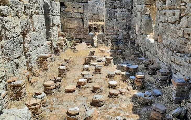 Phaselis Antik Kenti Küçük Hamam hipokaust sistemi