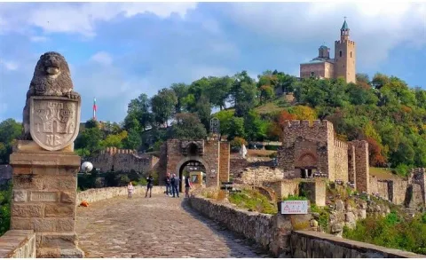 Bulgaristan&rsquo;ın Tarihi Başkenti Veliko Tırnovo (Veliko Tarnovo)