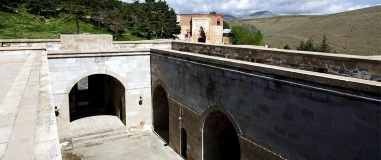 Afşin Ashab-ı Kehf - Yedi Uyurlar ve Külliye