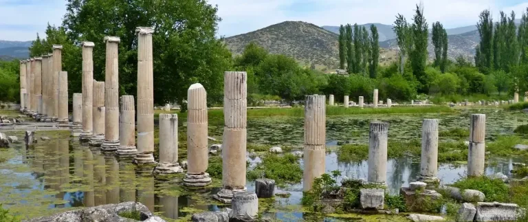 Sessiz Ama Güçlü: Hak Ettiği İlgiyi Görmeyen Antik Kentler