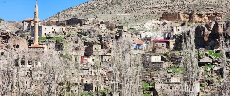 Belisırma Köyü: Ihlara Vadisi’nin Saklı Cenneti