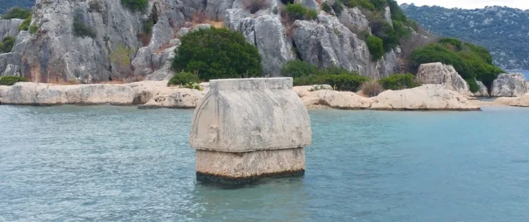 Kekova Gezi Rehberi: Batık Şehir, Kaleköy ve Simena