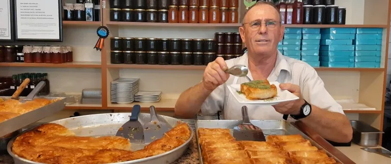 Losta Tatlısı Nedir? Selimiye'nin Meşhur Losta Tatlıcısı