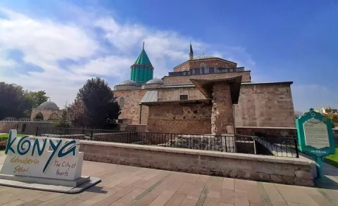 Mevlana Celaleddin-i Rumi ve Mevlana M&uuml;zesi
