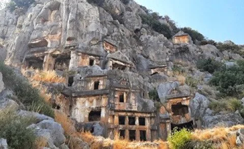 Myra Antik Kenti: Likya'nın İhtişamlı Kenti