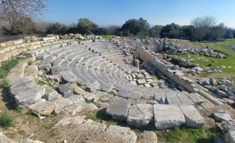 Teos Antik Kenti | İyonya&rsquo;nın Sanat ve Ticaret Kenti