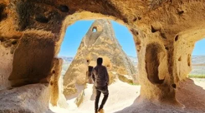 Selime Katedrali: Kapadokya’nın En Büyük Kayaya Oyma Manastırı