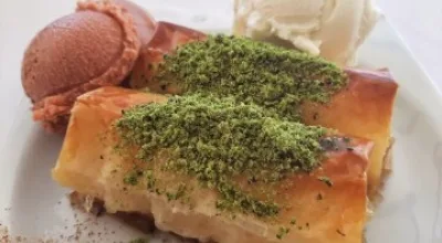 Losta Tatlısı Nedir? Selimiye'nin Meşhur Losta Tatlıcısı