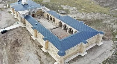 Zazadın Hanı Kervansarayı ve Müzesi