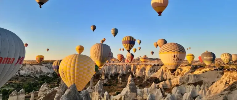 Kapadokya’da Nerede Kalınır? Bölgelere Göre Konaklama Rehberi