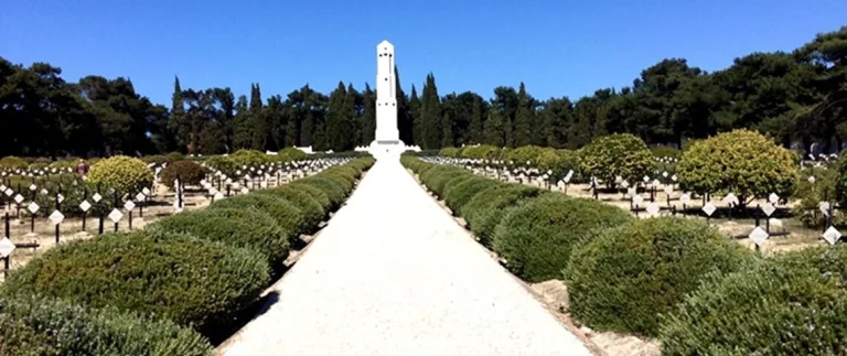 Çanakkale Savaş Alanları'nın Yabancı Anıt ve Mezarlıkları