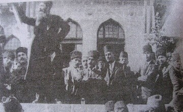 13 Soruda Şu Bizim Karamanlılar