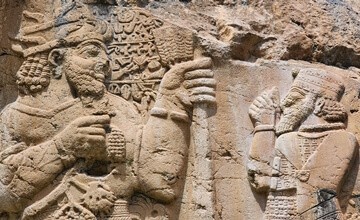 İvriz Kaya Anıtı: Dünyanın İlk Yazılı Tarım Anıtı